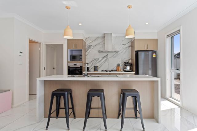 48 Bellhouse Crescent, ACT 2914