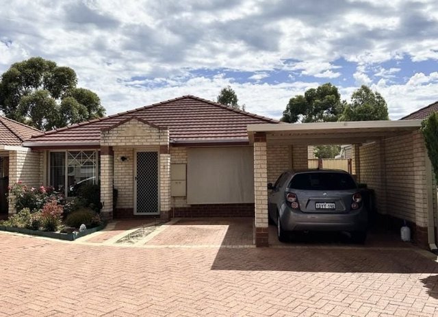 5/16 Inverness Court, WA 6168