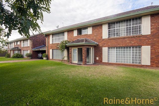 2/1A Furney Street, NSW 2830