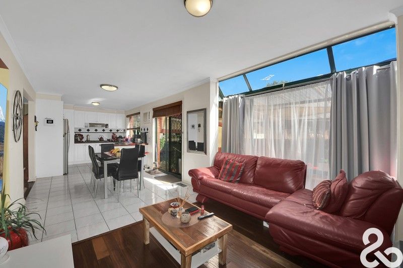 https://images.allhomes.com.au/property/photo/978f4dafc4a88dc71f85271ce7cf897f_hd.jpg