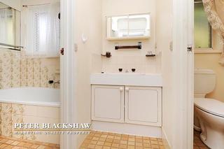 Bathroom (2013-05-24)