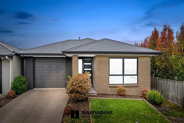 10 Merlot Way, VIC 3978