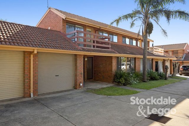 4/54 Kangerong Avenue, VIC 3936