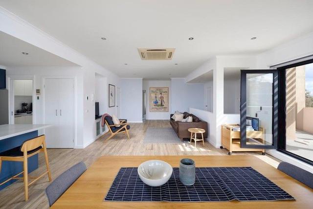 61/337 Station Street, VIC 3071