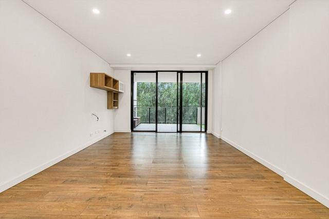 205/75 Second  Avenue, NSW 2194