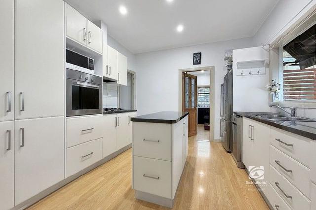 24 Day Street, VIC 3875