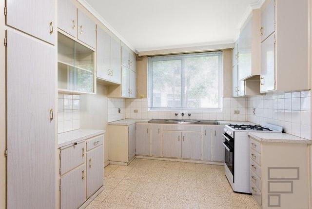 4/13 Narong Road, VIC 3161