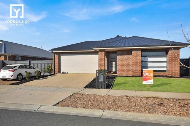 18 Daylesford Cres, VIC 3631