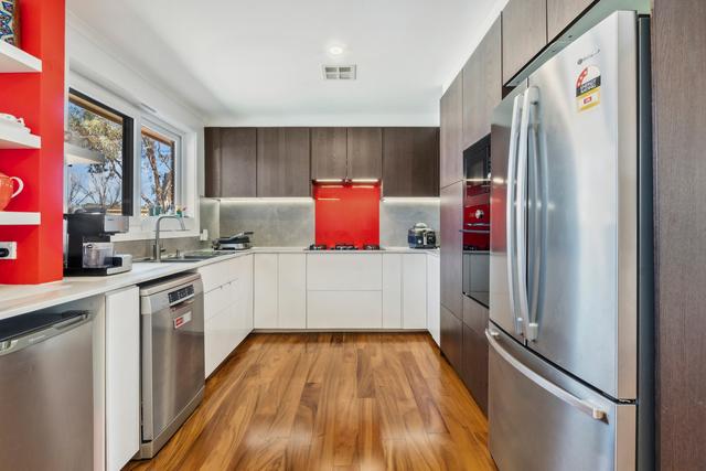 2/5 Fitchett Street, ACT 2605