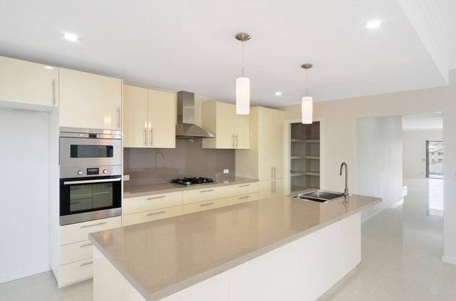83 Whittaker Street, NSW 2529