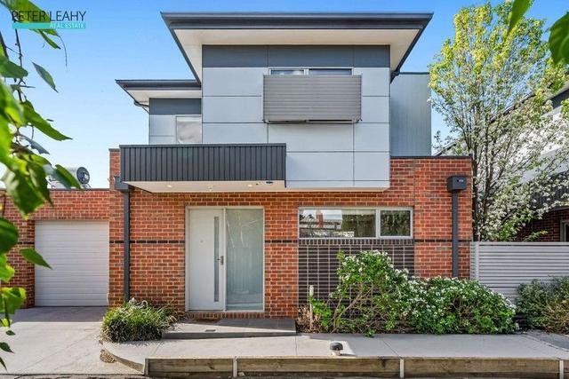 2/1 Shackell Street, VIC 3058