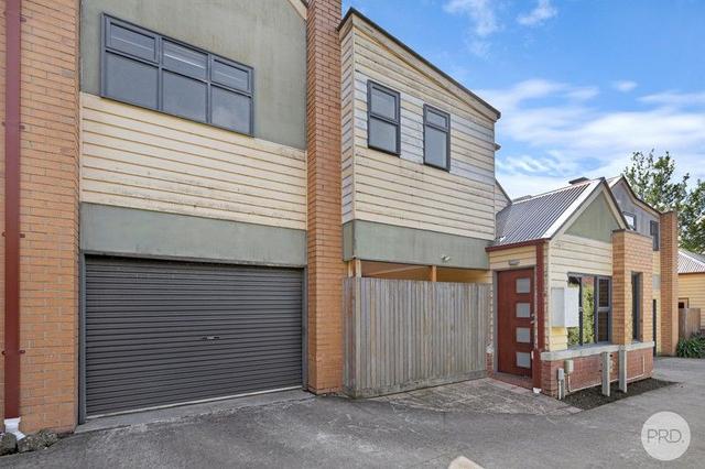 2/204 Drummond Street South, VIC 3350