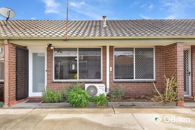 2/29 Gairloch Drive, VIC 3199