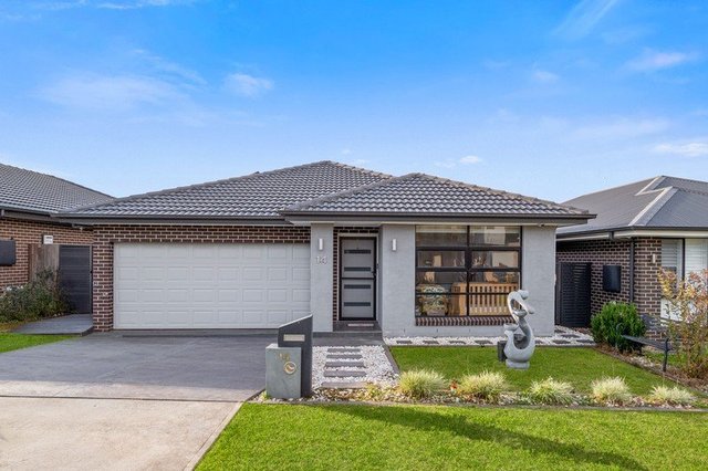 14 Charbray Loop, NSW 2570