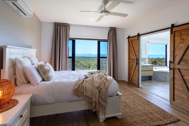 18 The Crescent, QLD 4677