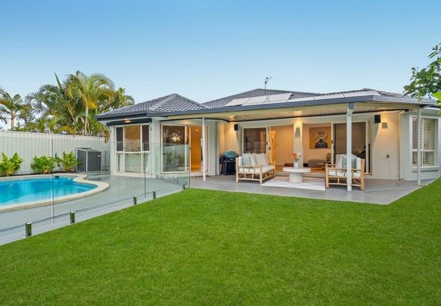 3 Lanai Drive, QLD 4220