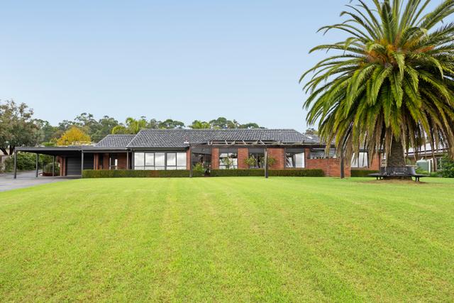 82 Major Crescent, VIC 3156