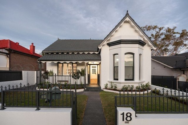 18 Cobden Street, NSW 2136