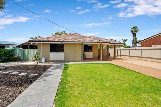 5 St John Grove, WA 6430