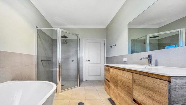 12A Flinders Avenue, NSW 2850