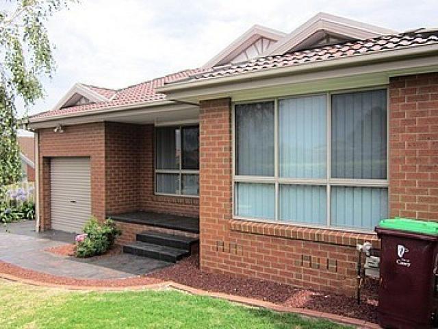 1/13 Landhill Court, VIC 3803