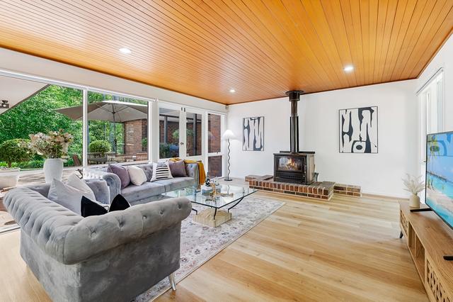 34 Valley Road, NSW 2077