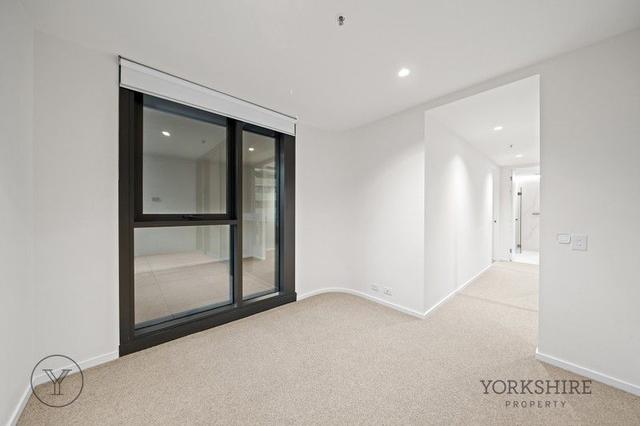 A420/627 Victoria St, VIC 3067