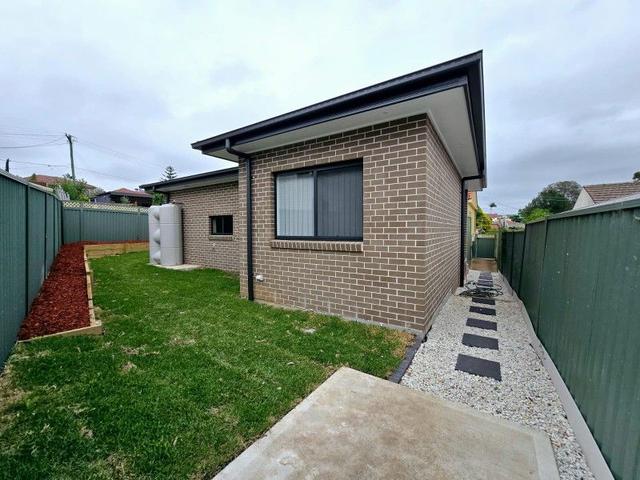 33A Derwent Parade, NSW 2148