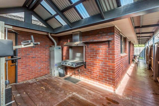 2 Hyde Court, VIC 3028