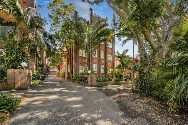 2/101 O'Sullivan Road, NSW 2023