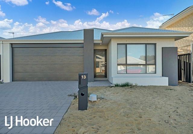 13 Barwon Place, WA 6035