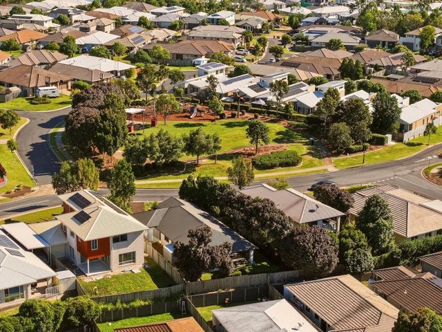 14 Essencia Avenue, QLD 4503