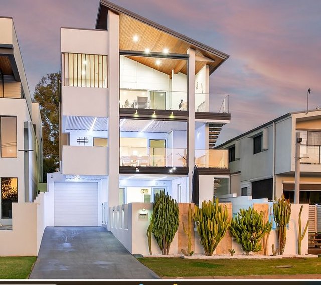 13 Pinnaroo Street, QLD 4212