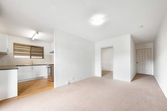 1/4 Nicklin Street, QLD 4151