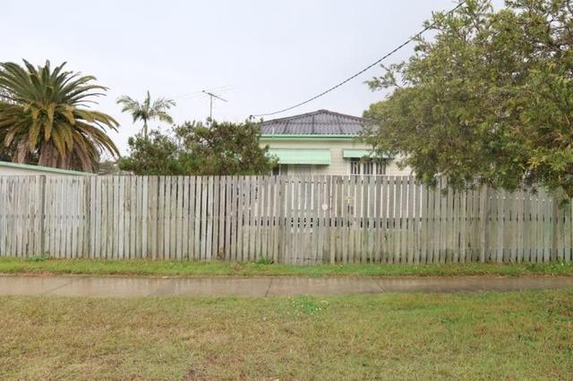 1 Redbank Street, QLD 4020