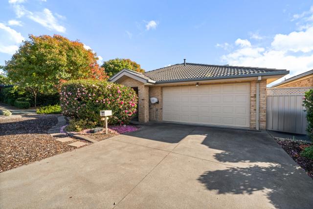 52 Shoobridge Circuit, ACT 2615
