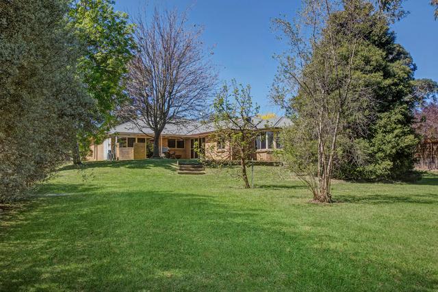 5 Macquarie Grove, NSW 2576