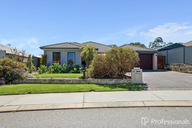 11 Bren Close, WA 6122