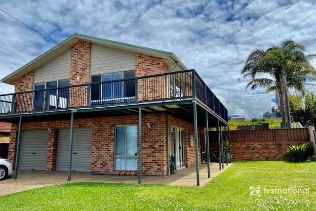 65 Kiarama Avenue, NSW 2533