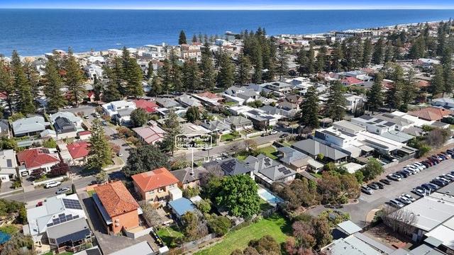 16 White Street, SA 5022