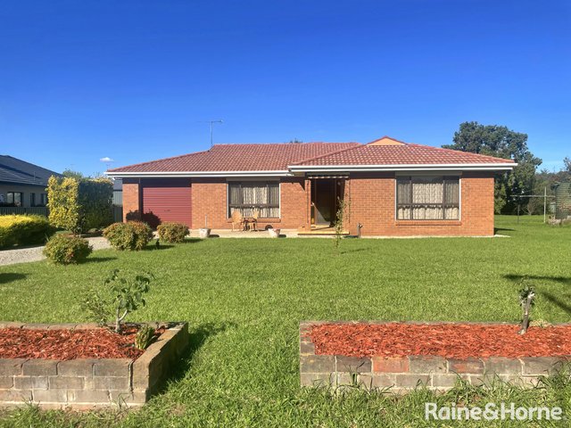 4 Willawong Street, NSW 2594