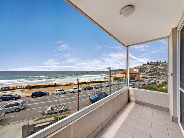 4/64 Carrington  Parade, NSW 2096