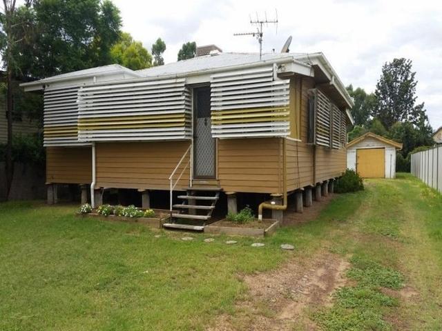39 Charles Street, QLD 4405