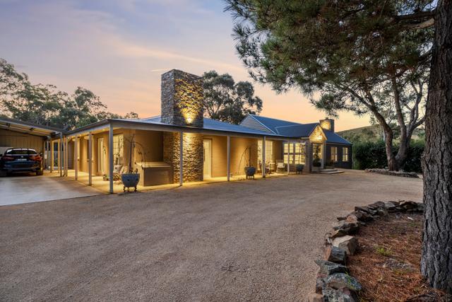 15 Amungula Place, NSW 2620