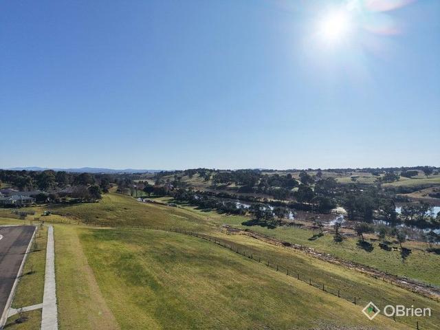 8 Rakali Close, VIC 3903