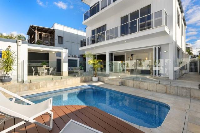 7 Seagull Avenue, QLD 4218