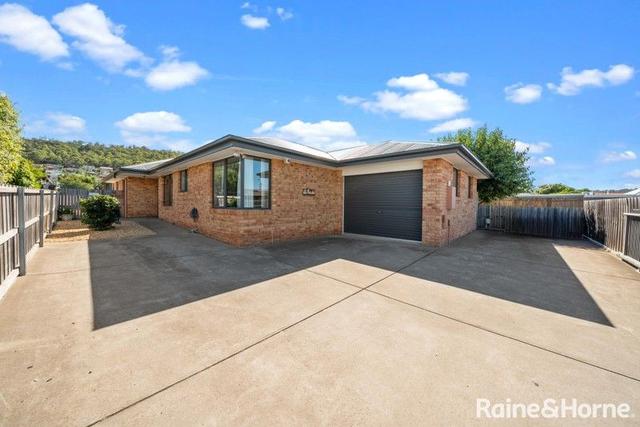 2/156 Clarence Street, TAS 7018