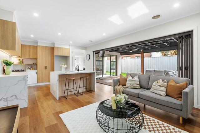 3 Woodhall Court, VIC 3202