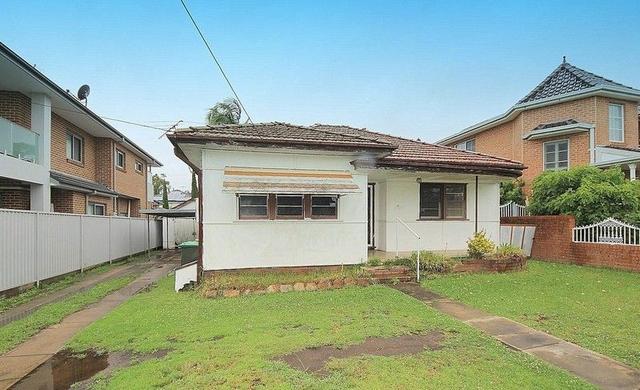 72 Gallipoli Street, NSW 2200