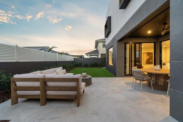 53 Hamilton Drive, QLD 4208